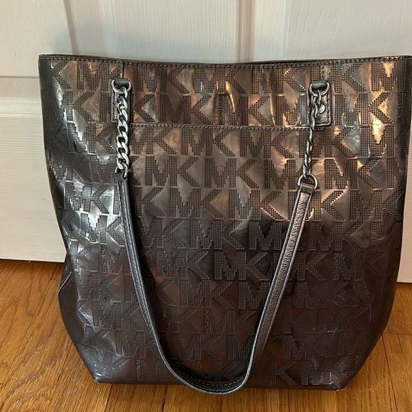 Silver Michael Kors Tote - Picture 3 of 4